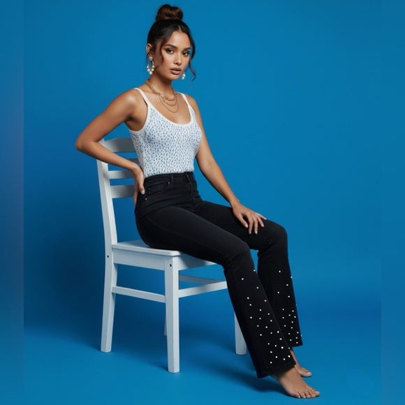 Pearl Glow Flare Jeans - Picture 10 of 12